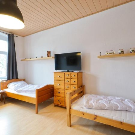 Ferienwohnung Am Busbahnhof อันนาแบร์ก-บุคโฮลซ์ ภายนอก รูปภาพ
