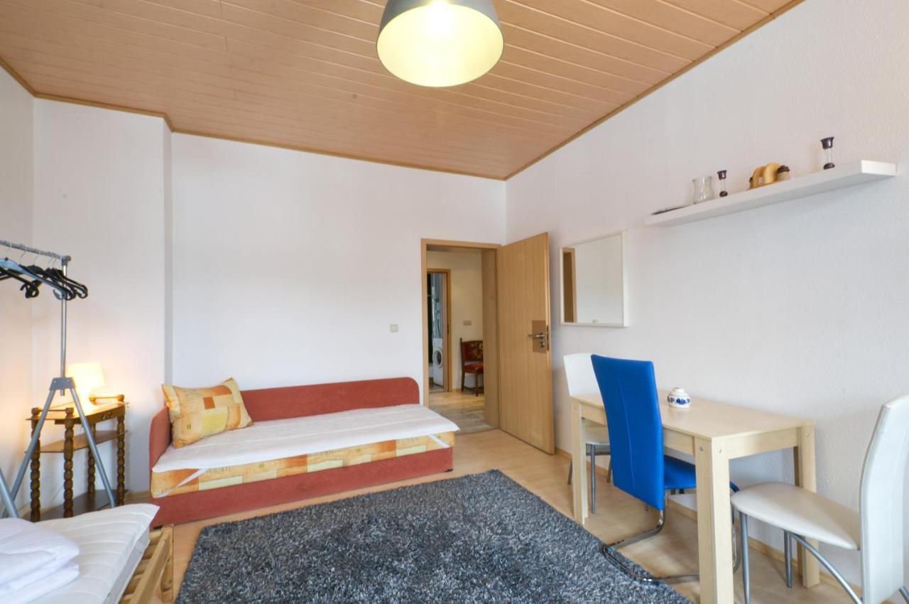Ferienwohnung Am Busbahnhof อันนาแบร์ก-บุคโฮลซ์ ภายนอก รูปภาพ
